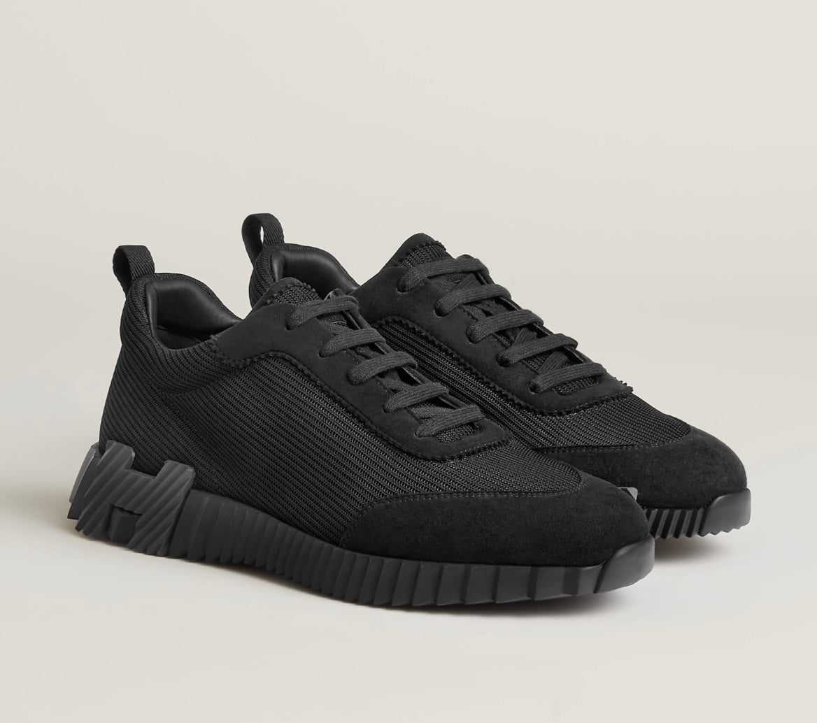 Bouncing sneaker