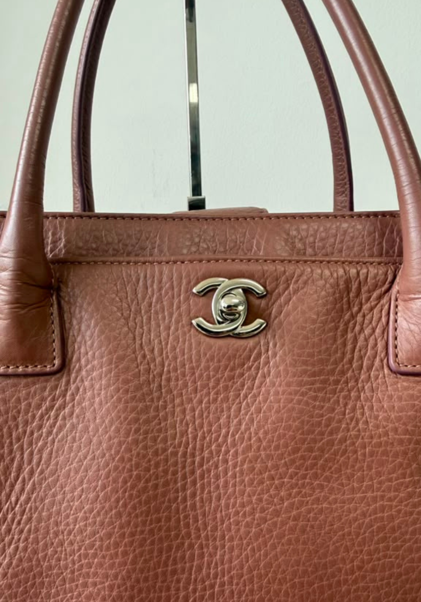 Large Executive Cerf Tote