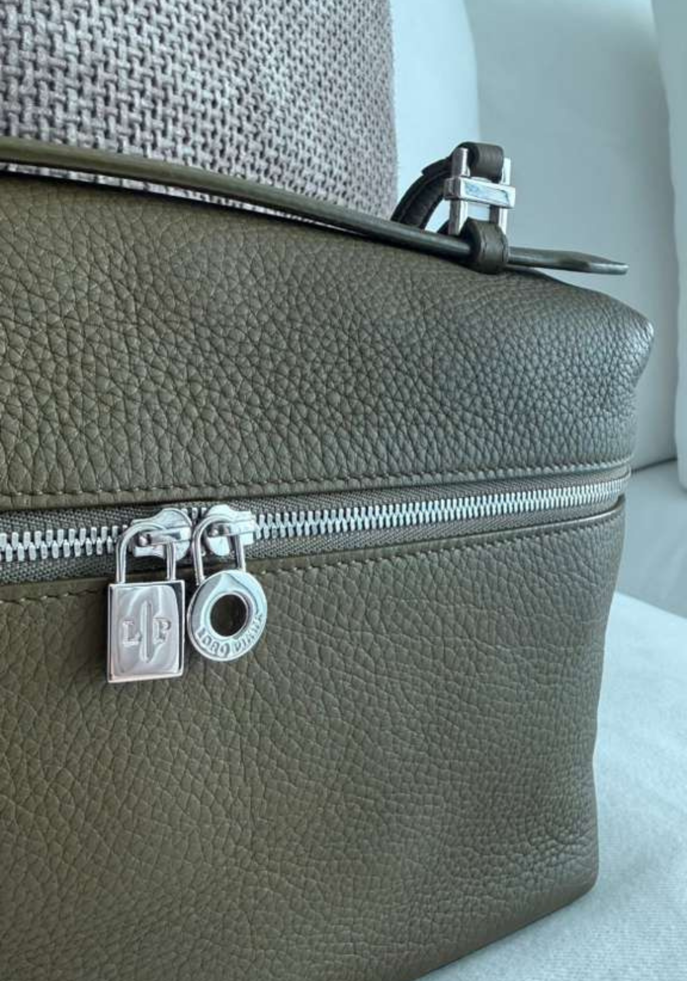 Extra Pocket L27