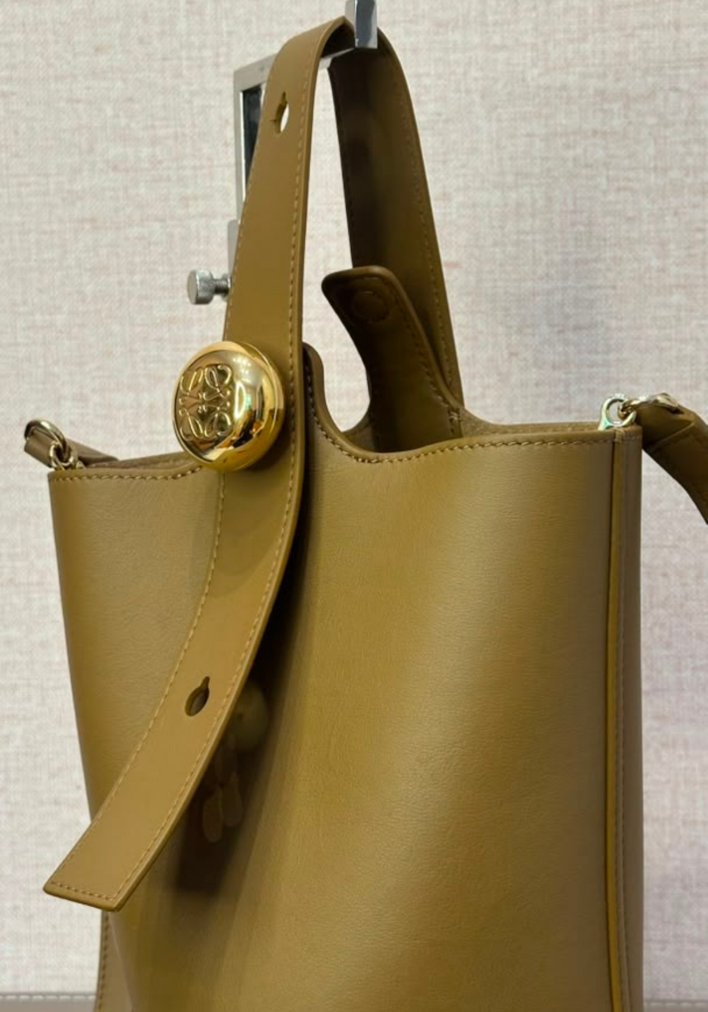 Pebble Bucket Bag