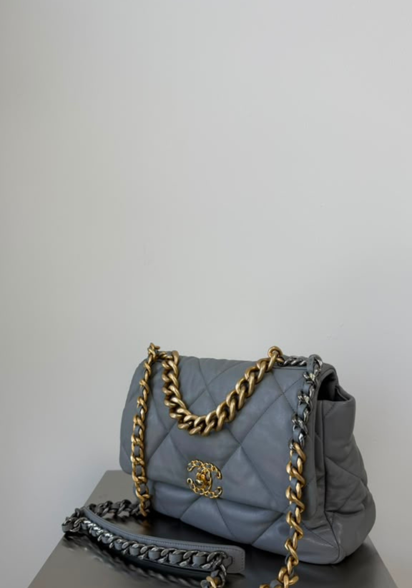 19 Medium Bag