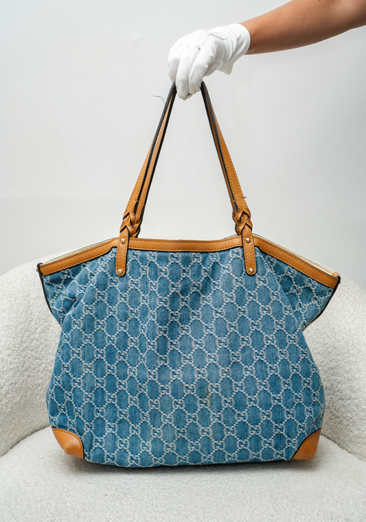 Totissima Tote Bag