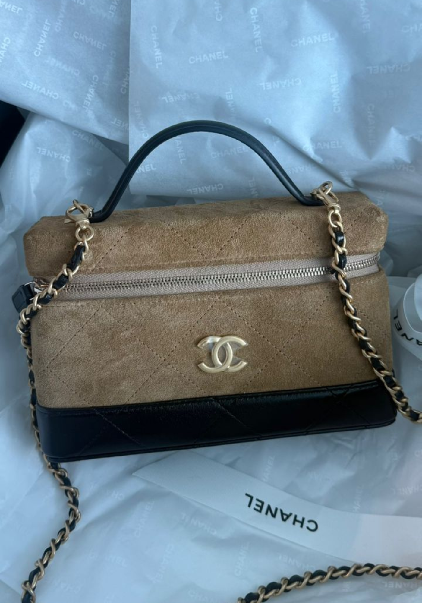 BRAND NEW - Chanel Vanity