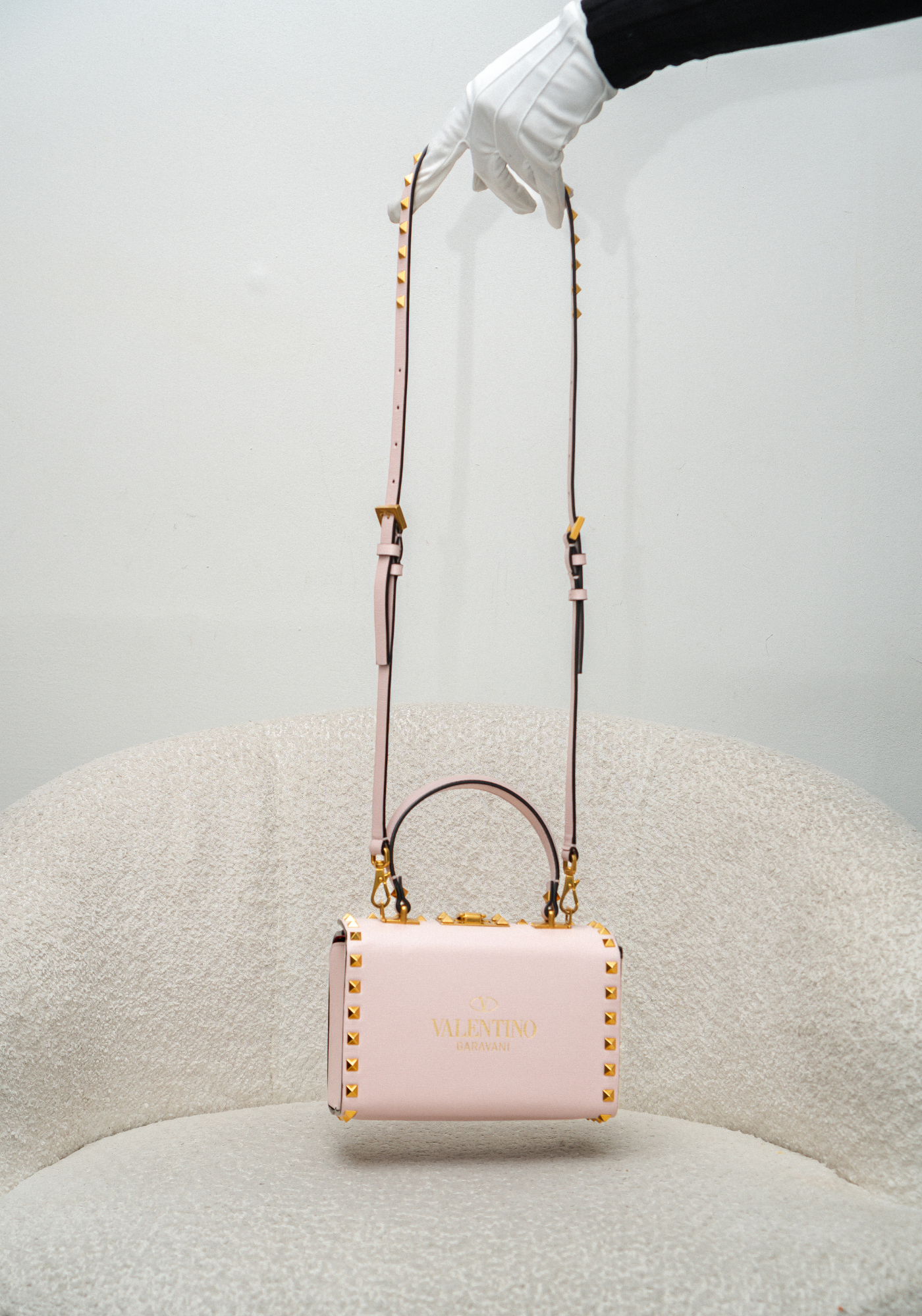 Grainy Calfskin Rockstud