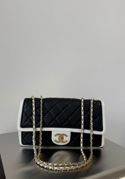 Graphic Flap Bag