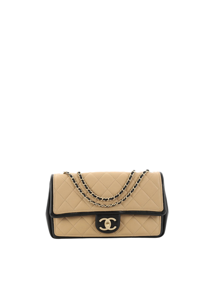 Graphic Flap Bag