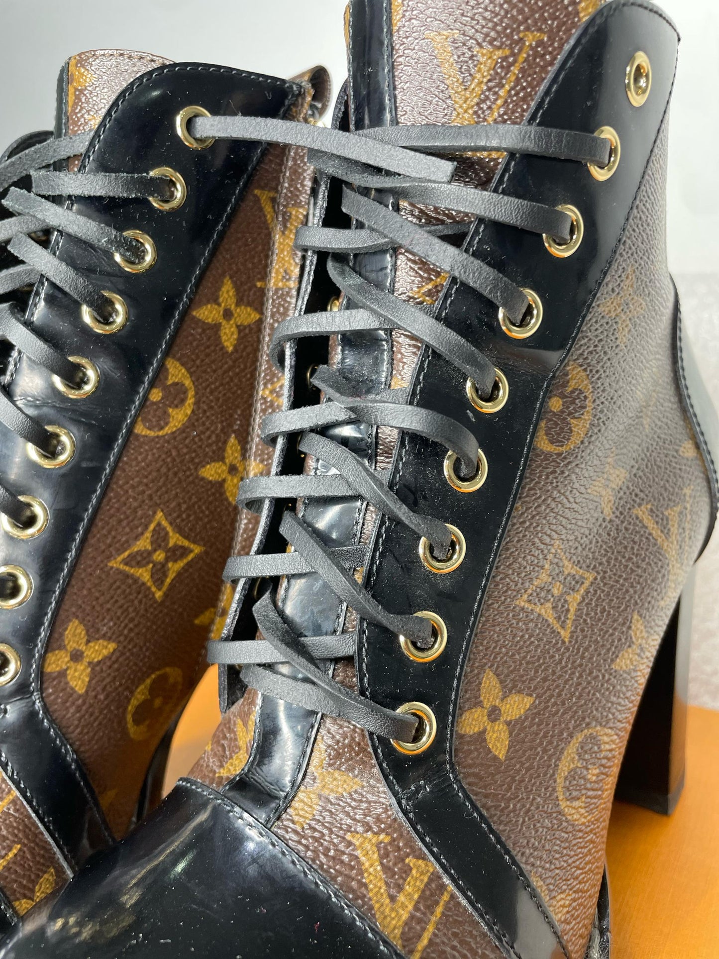 Star Trail Boots