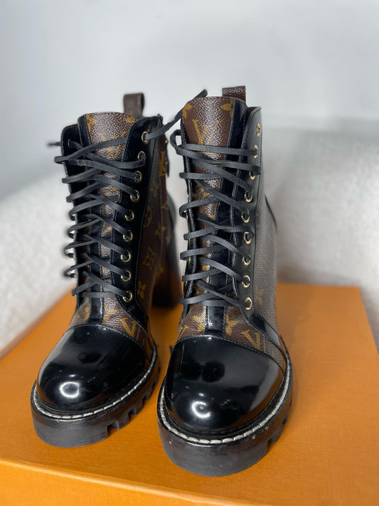 Star Trail Boots