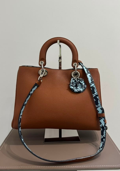 Lady D-Sire Tote
