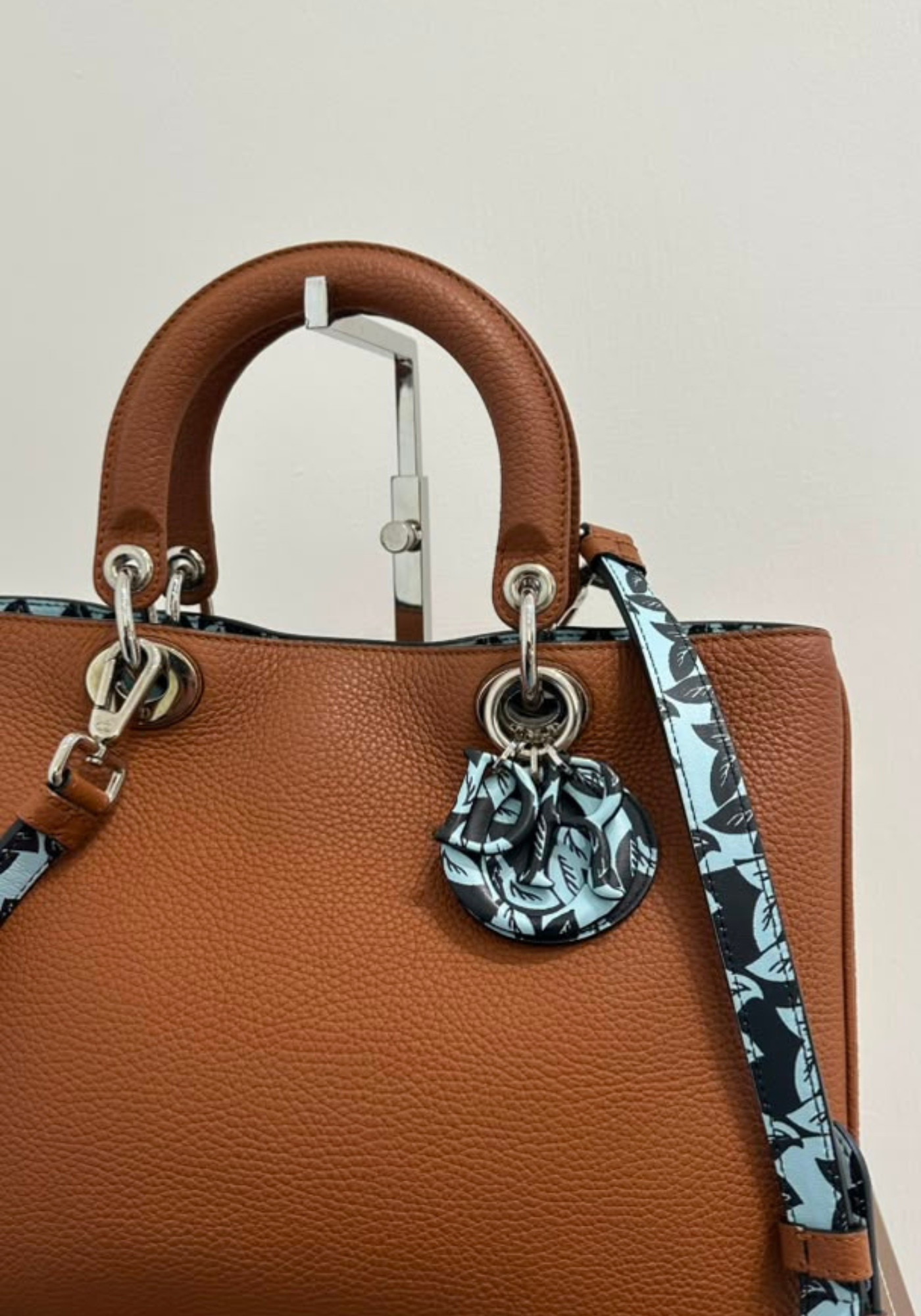 Lady D-Sire Tote