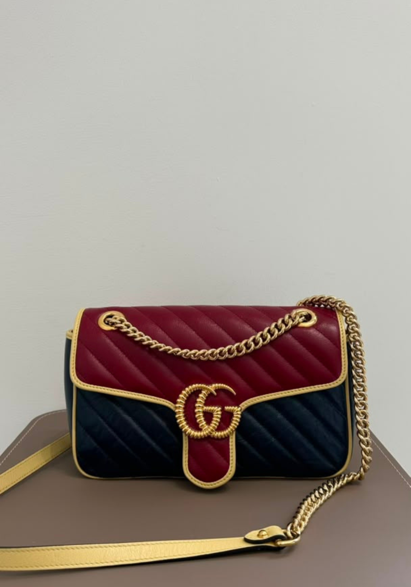 Matelassé Diagonal GG Marmont Bag