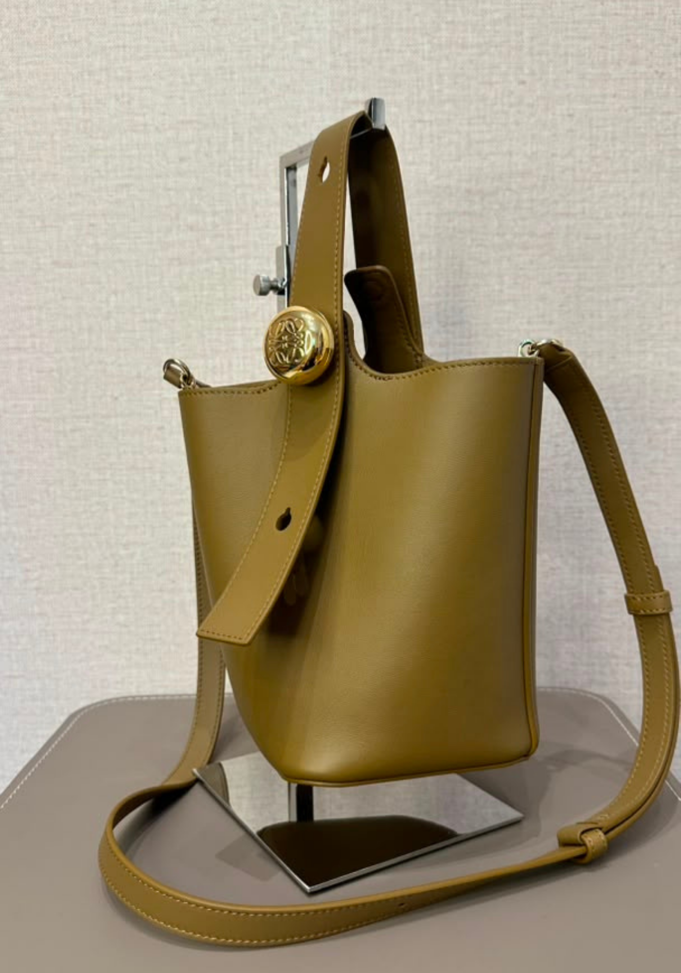Pebble Bucket Bag