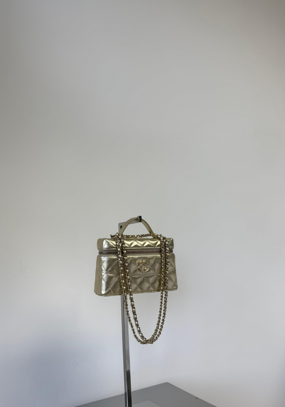 Slim Vanity Handle Bag
