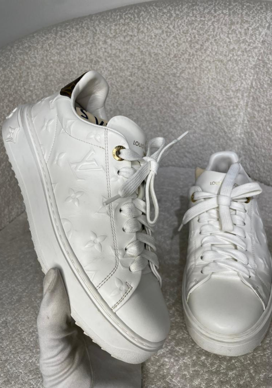 Time Out Sneakers