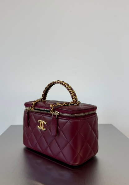 Vanity Case With Handle