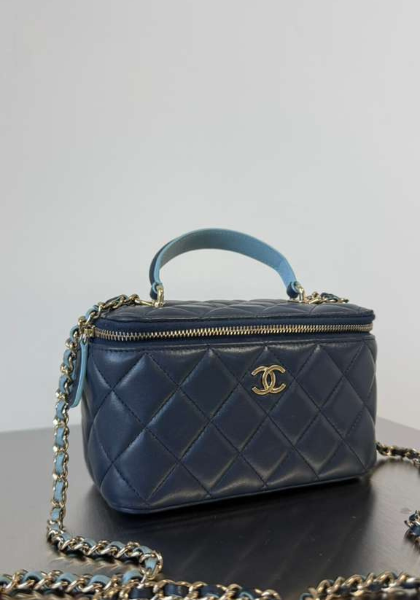 Vanity Handle Bag