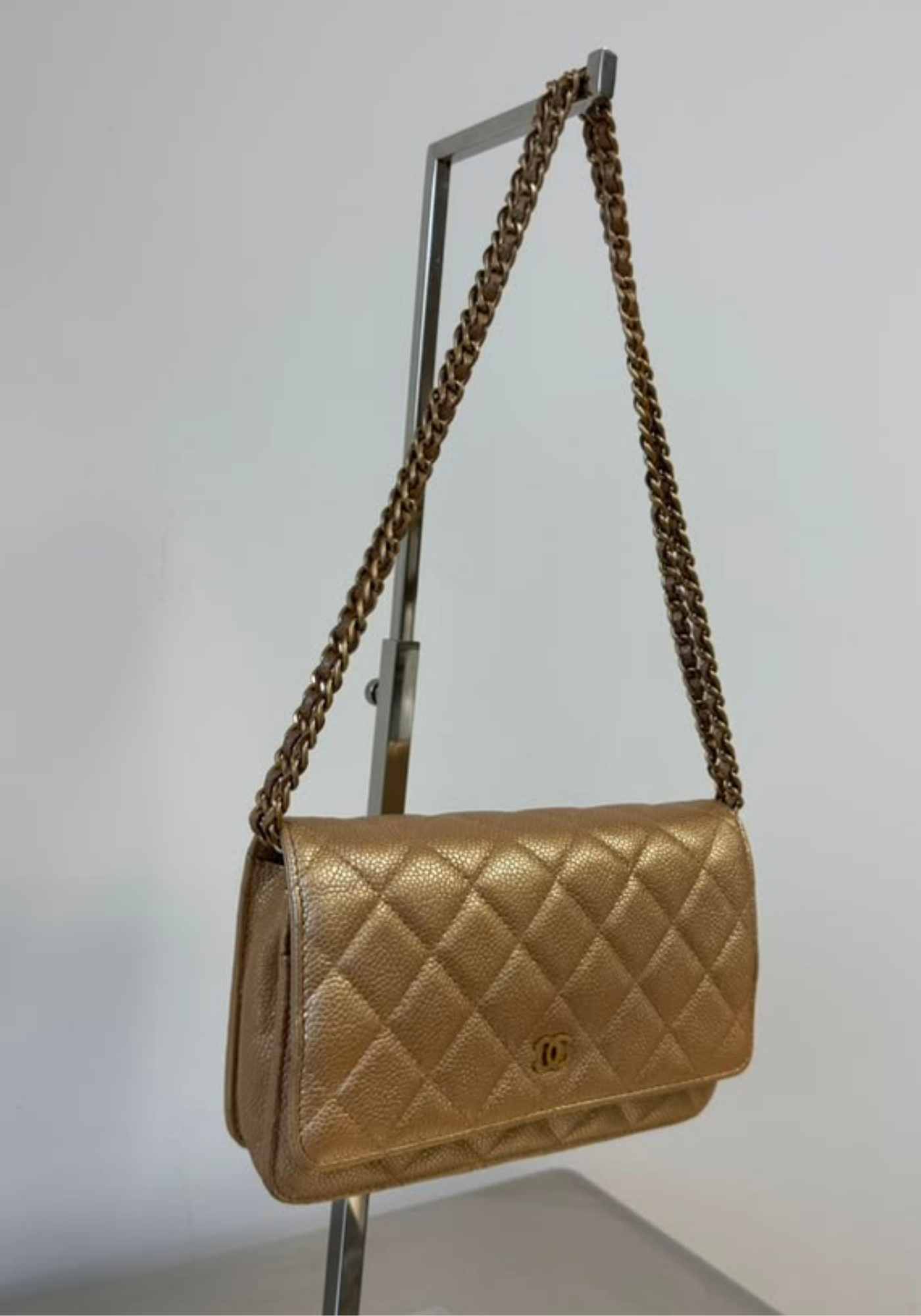 Caviar Wallet On Chain