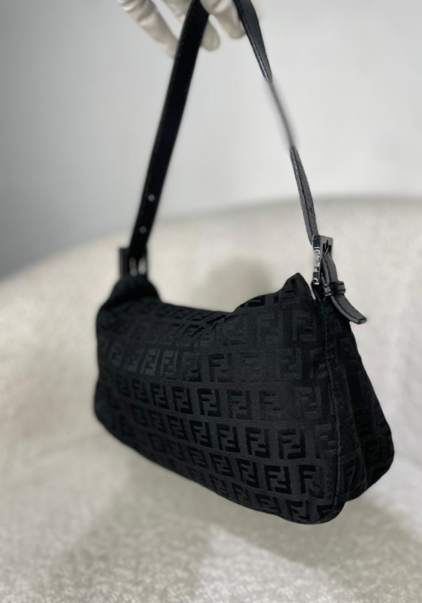 Zucca Canvas Baguette Bag