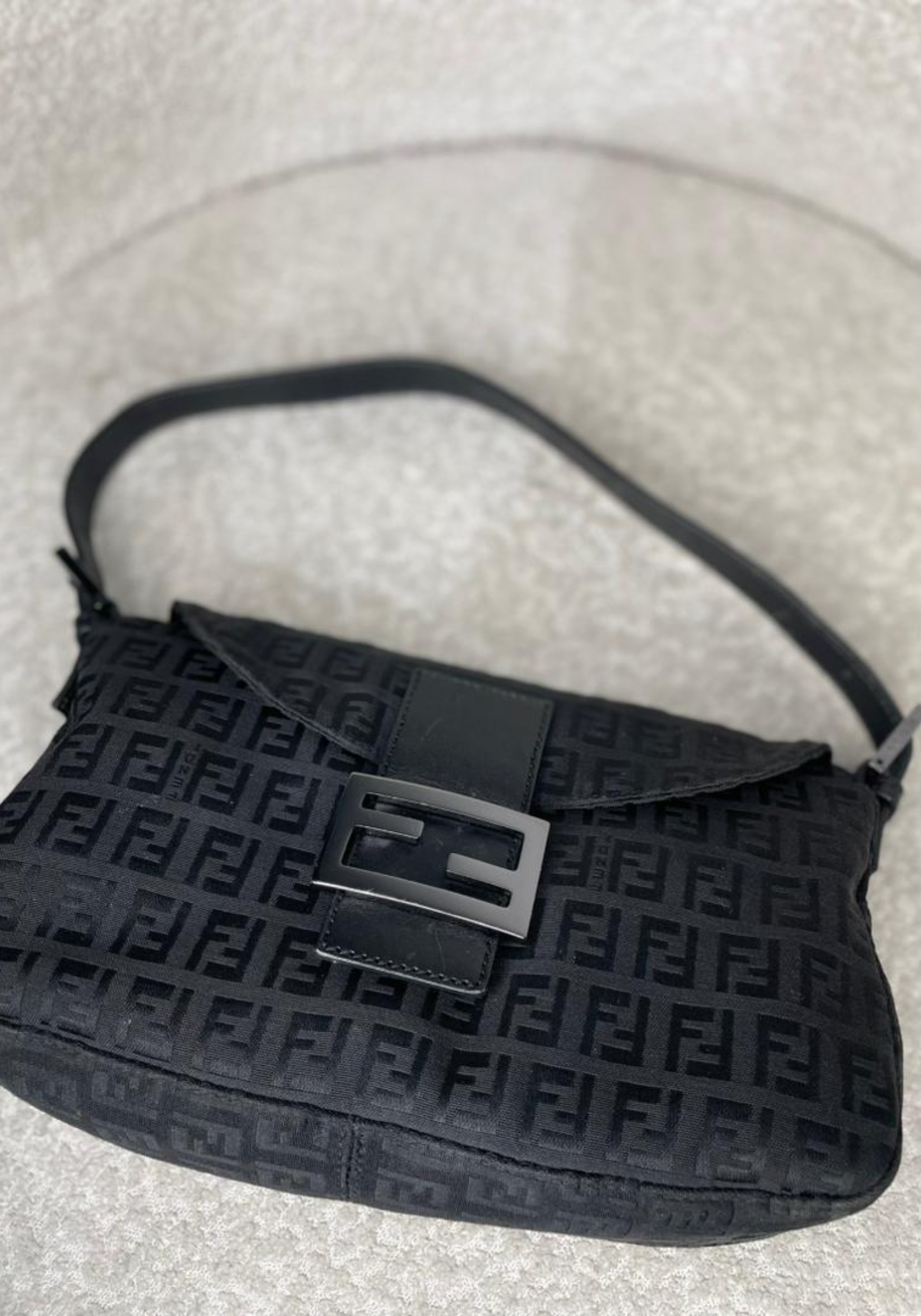 Zucca Canvas Baguette Bag